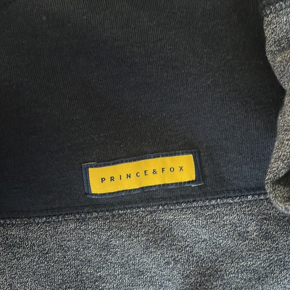 Sweatshirt size M - Picture 8 of 8